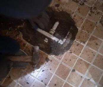 大竹卫生间漏水维修公司为您分享下卫生间渗水如何处理及注意事项